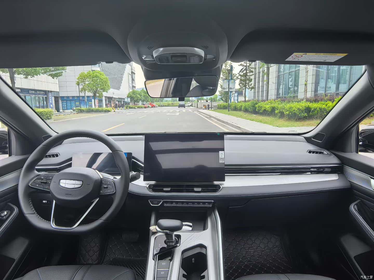 Geely Preface, 2025 8