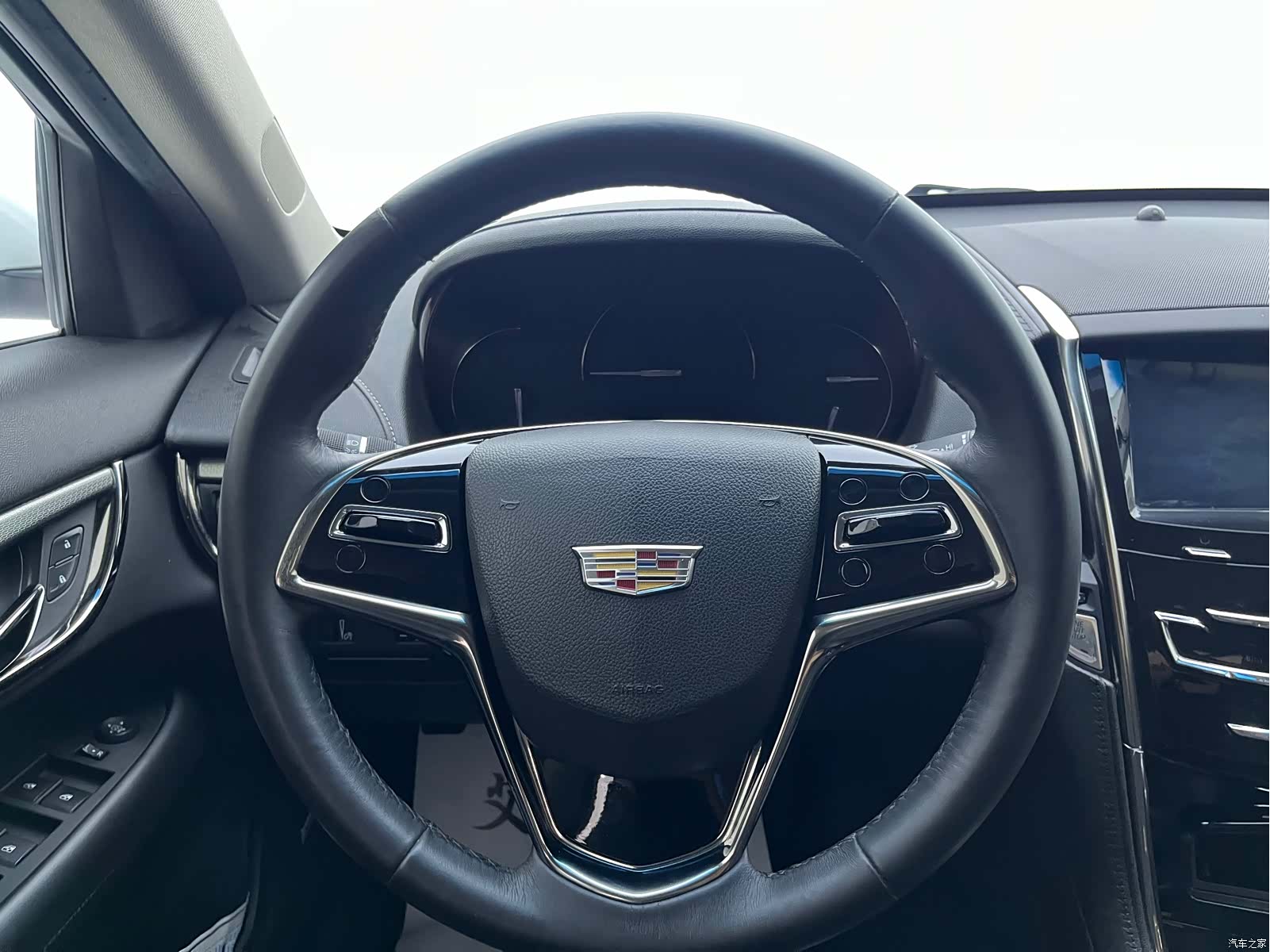 Cadillac ATS-L, 2017 10