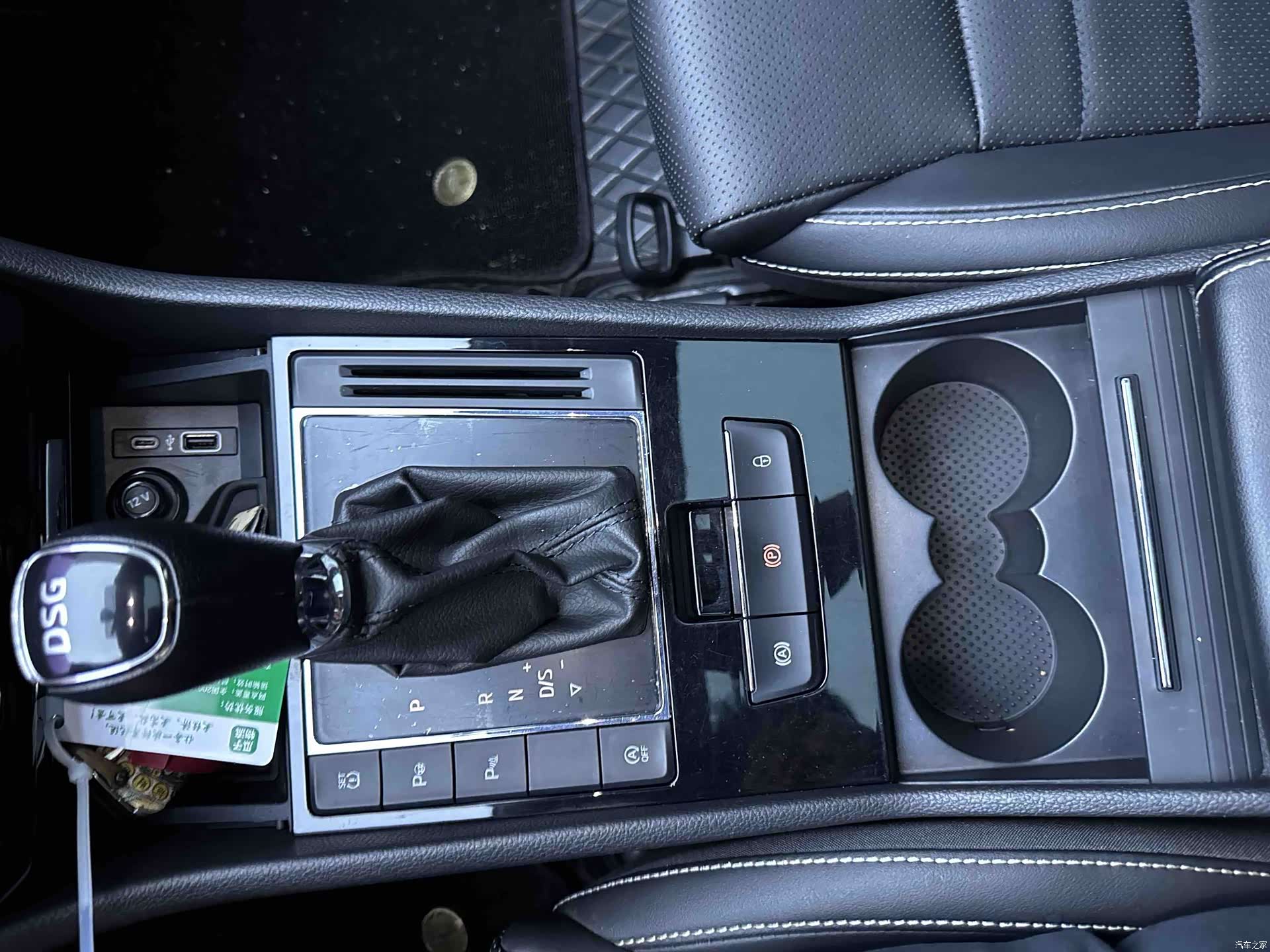 Skoda Superb, 2022 14