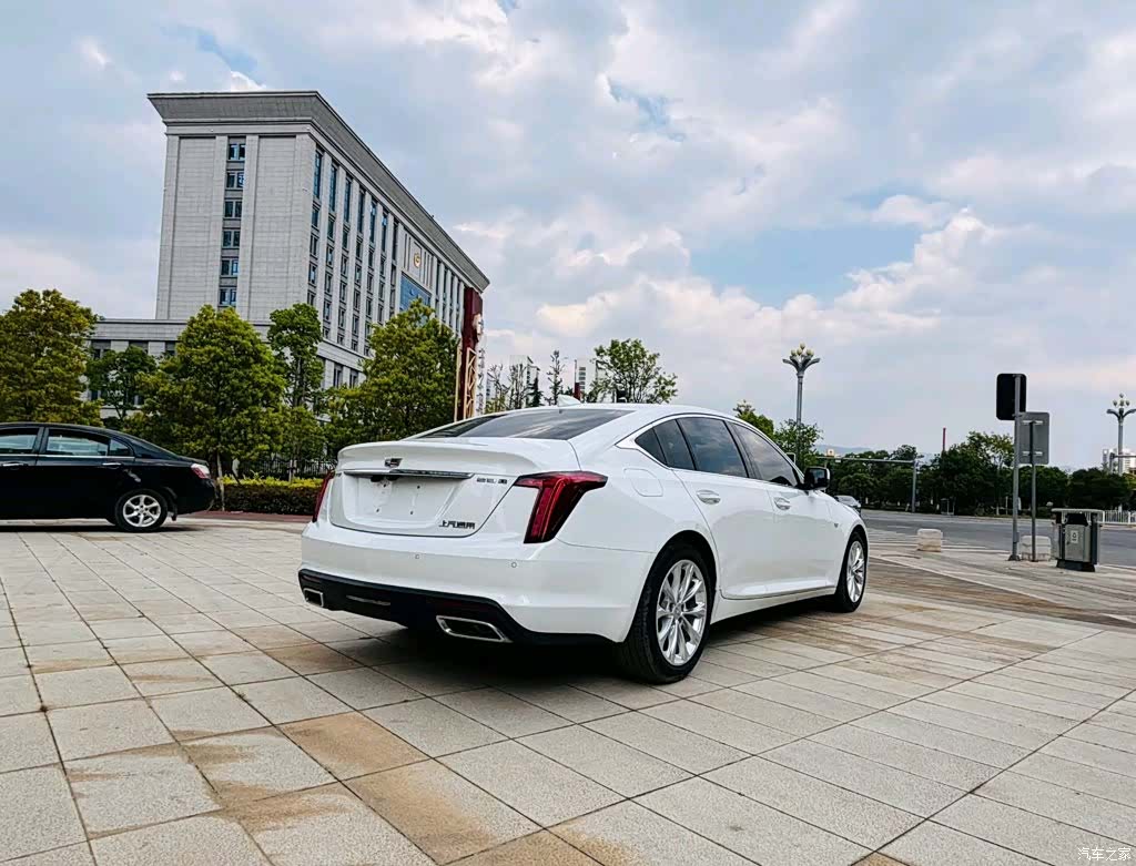 Cadillac CT5, 2023 6