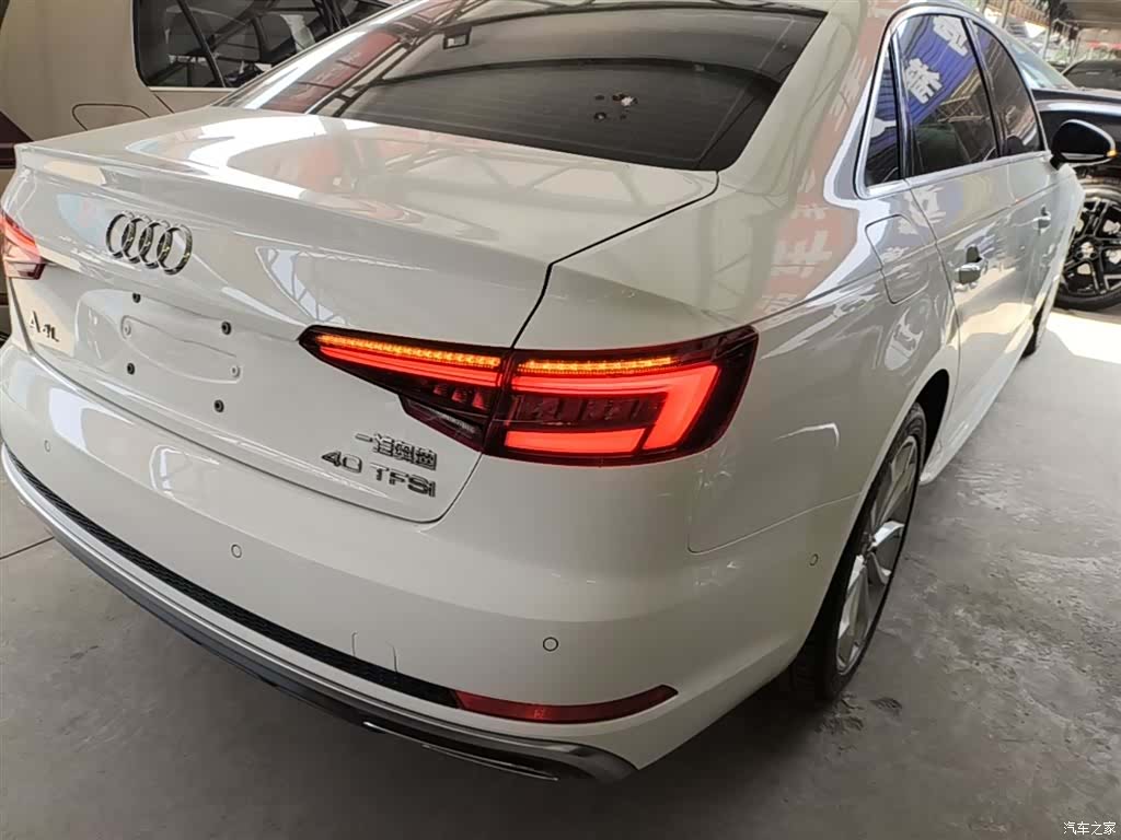 Audi A4L, 2020 7