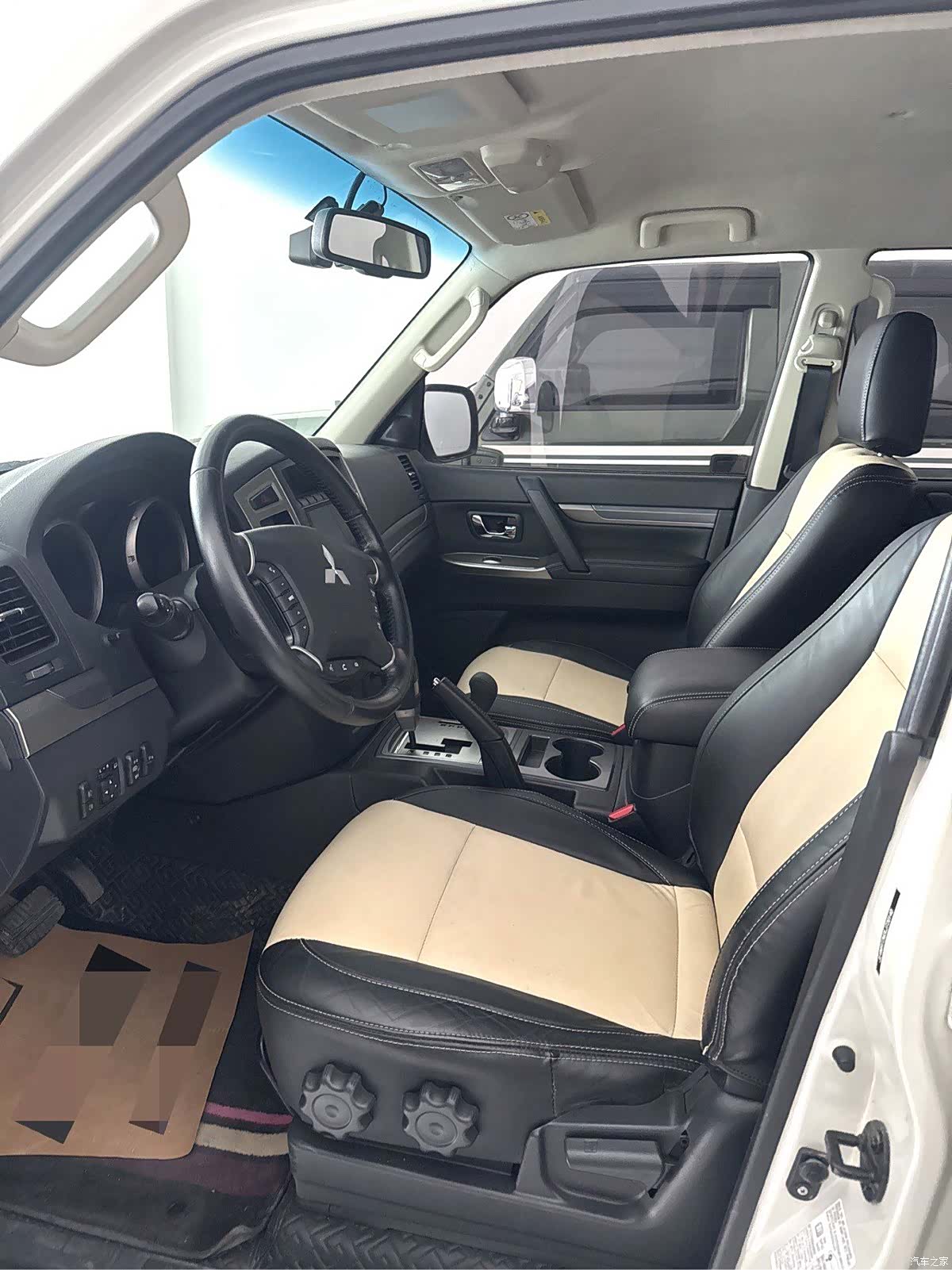 Mitsubishi Pajero, 2020 6
