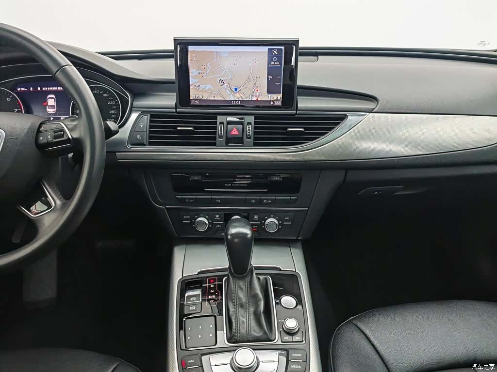 Audi A6L, 2017 12
