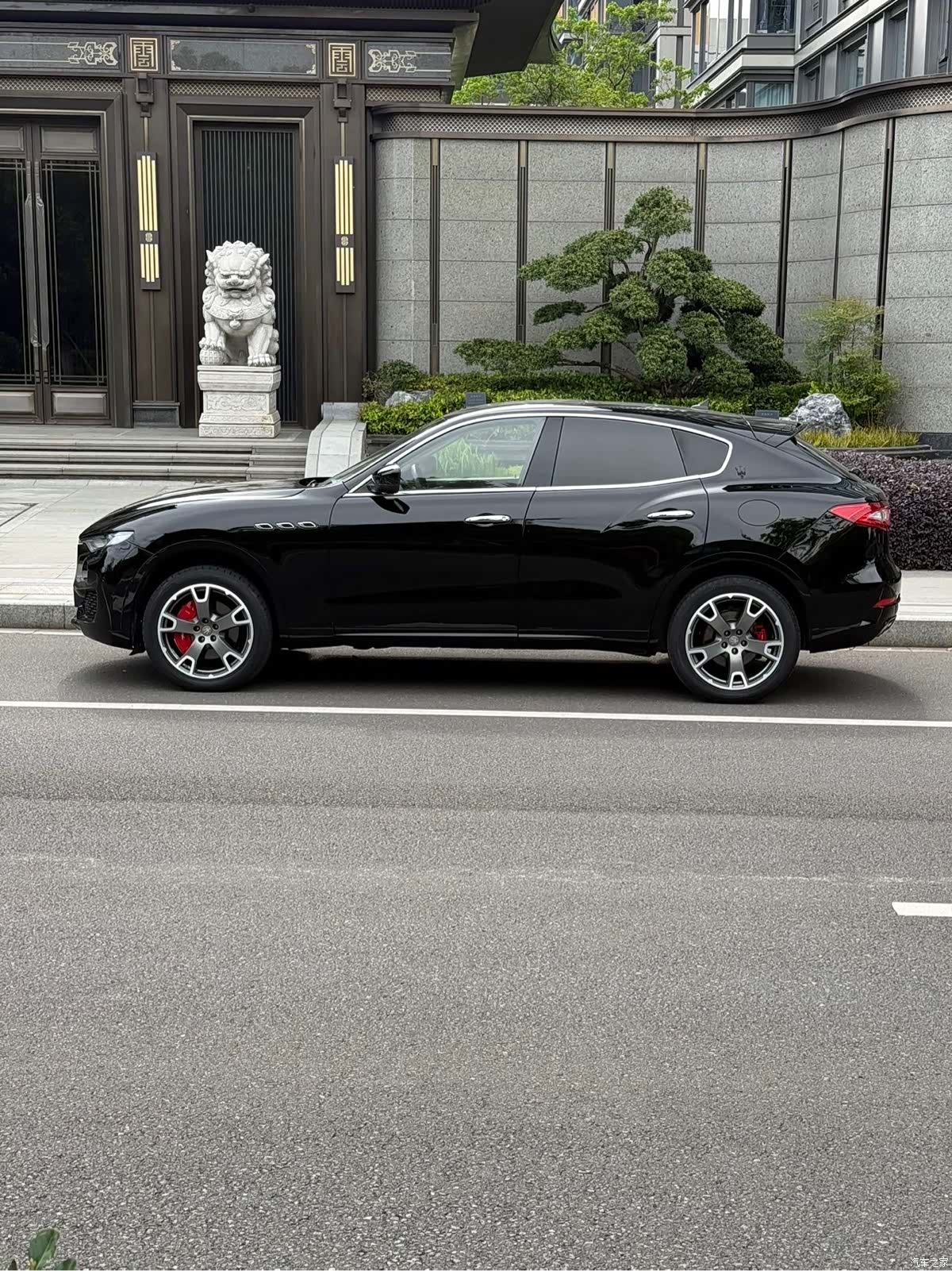Maserati Levante, 2017 3