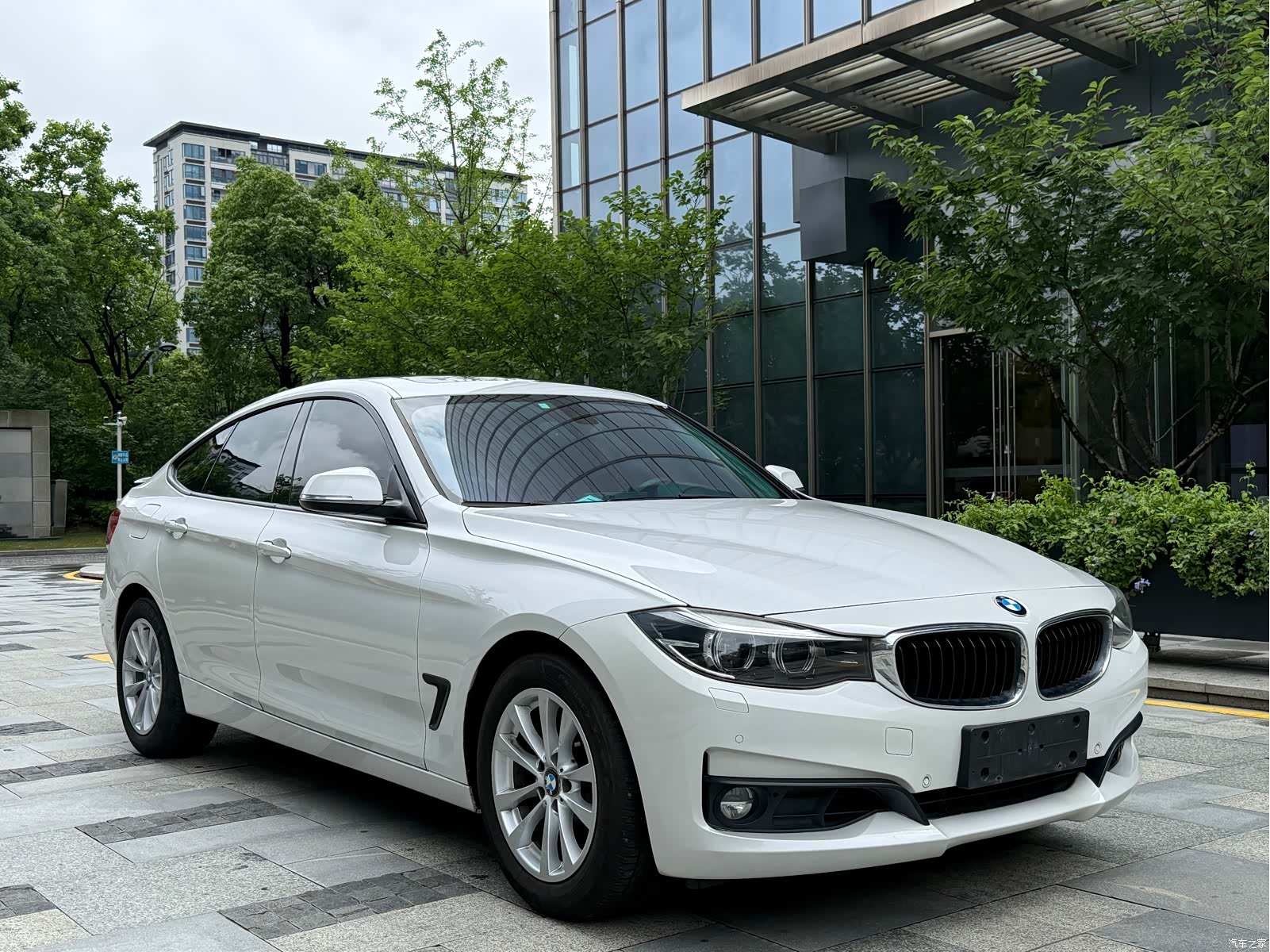 BMW 3 Series, 2017 3
