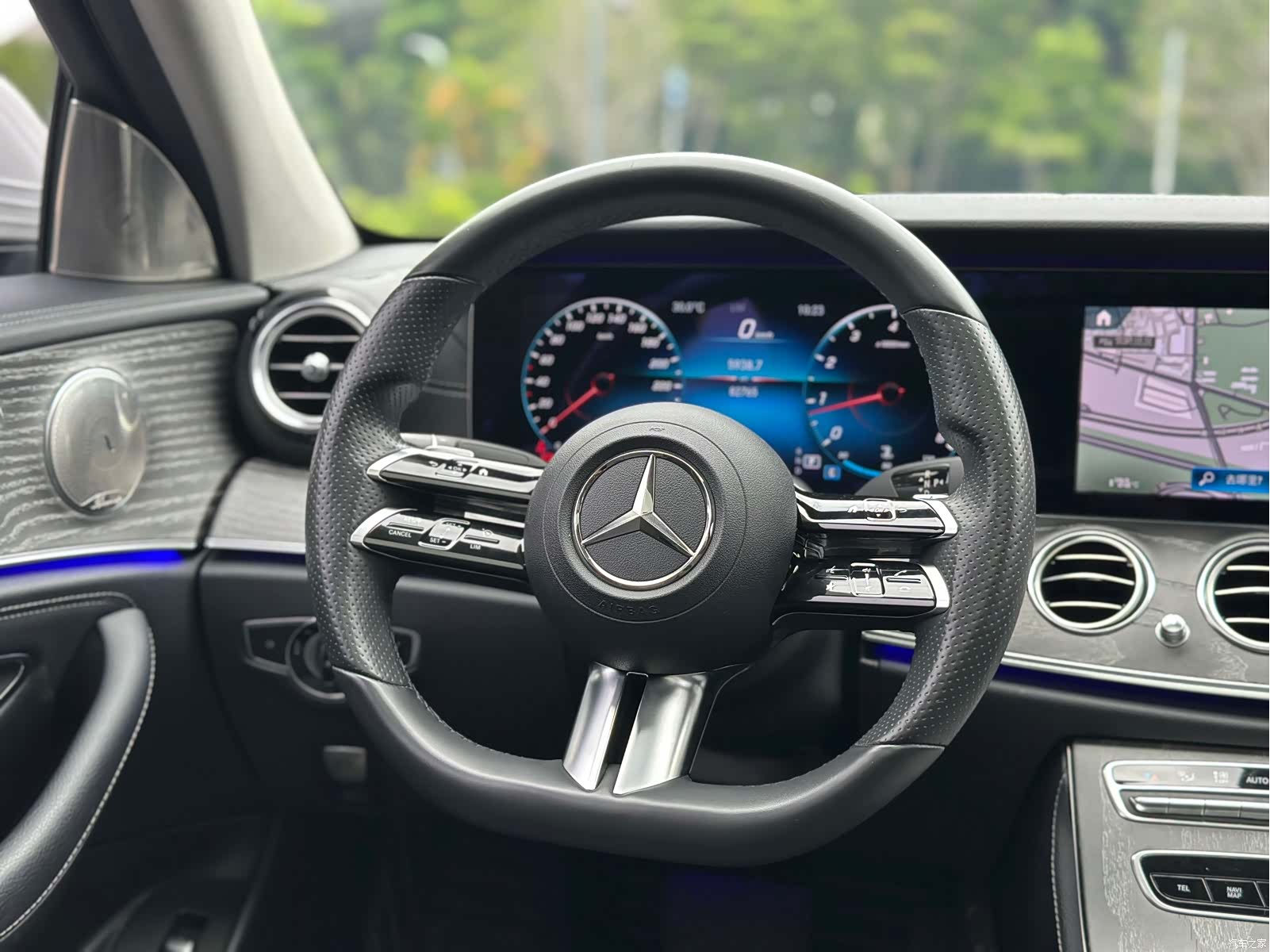 Mercedes-Benz E-Class, 2021 14