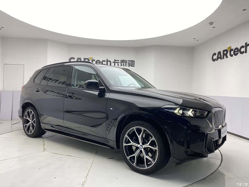 BMW X5, 2025 2