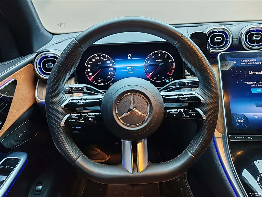 Mercedes-Benz GLC, 2023 11