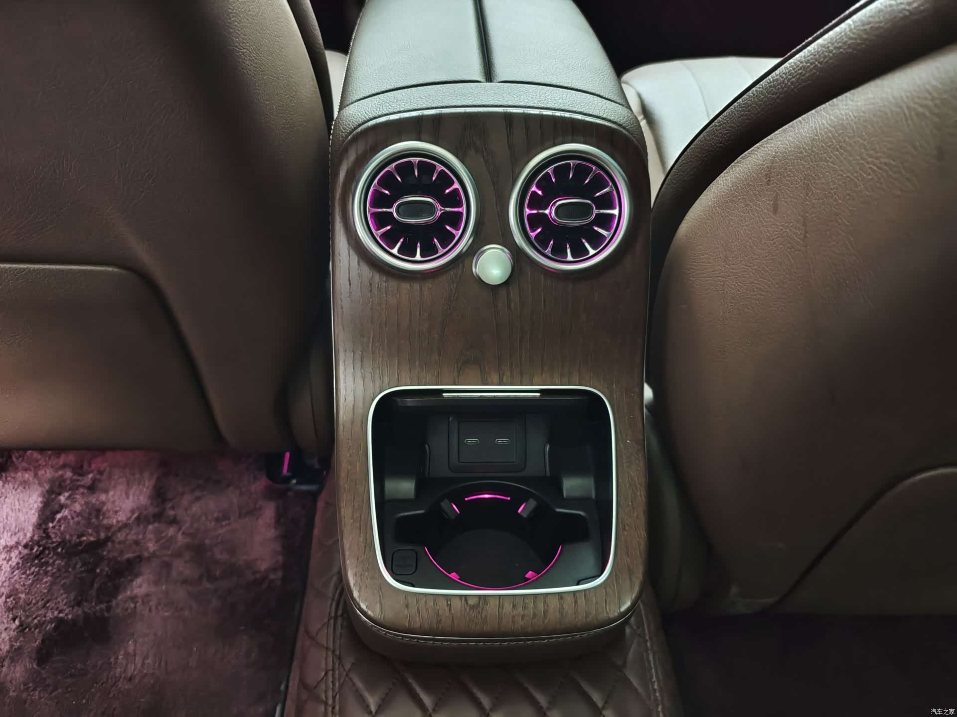 Mercedes-Benz E-Class, 2023 7
