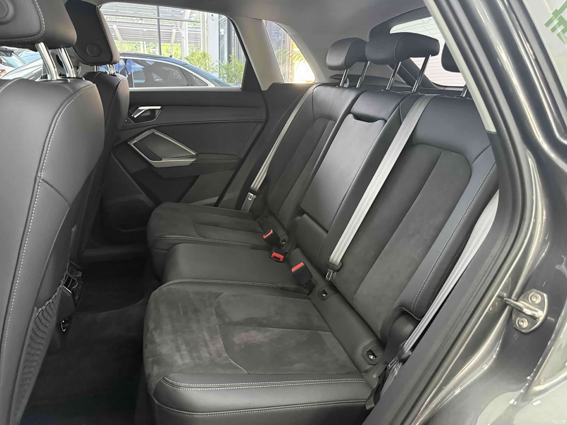 Audi Q3, 2022 16