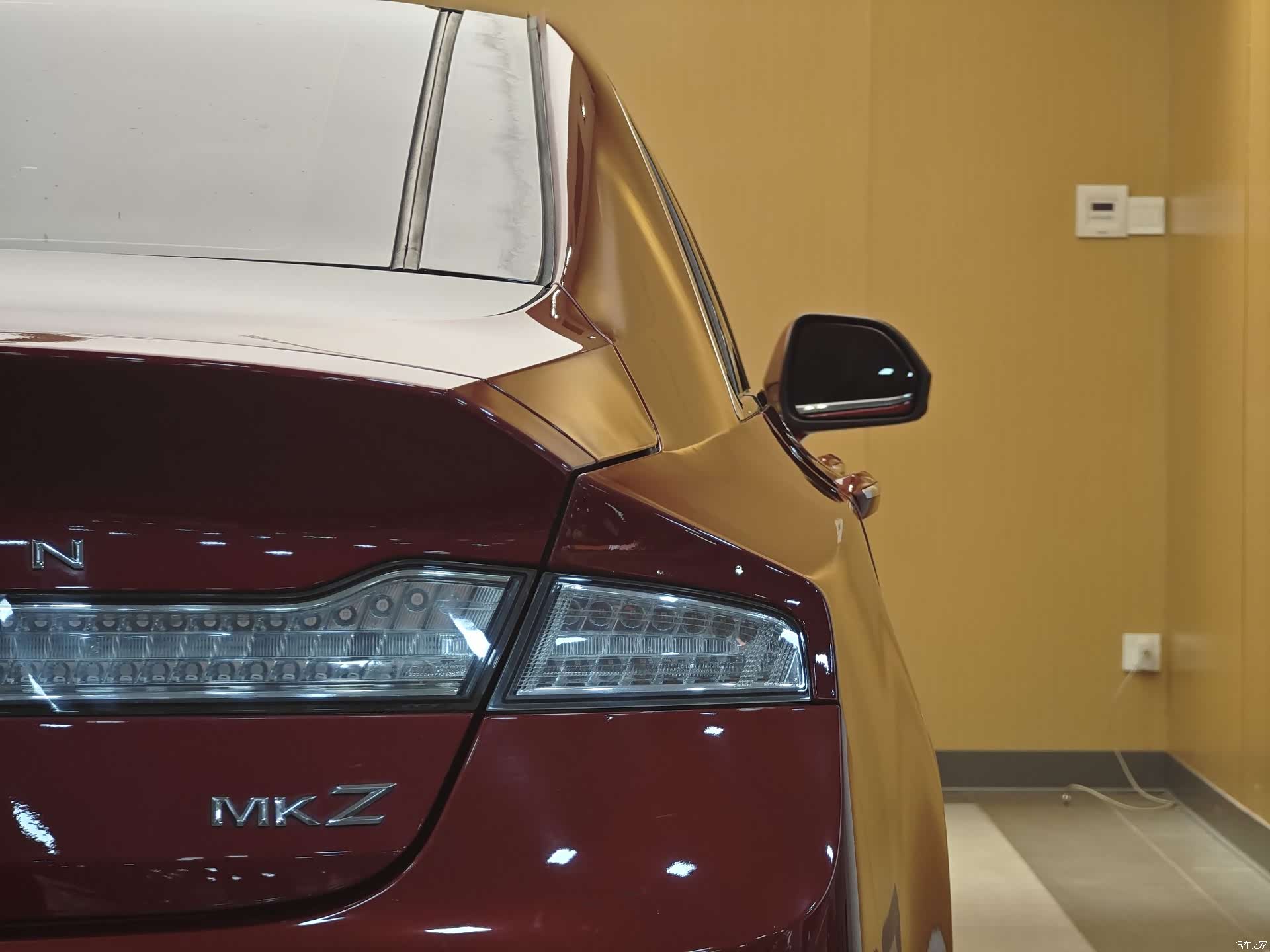 Lincoln MKZ, 2015 27