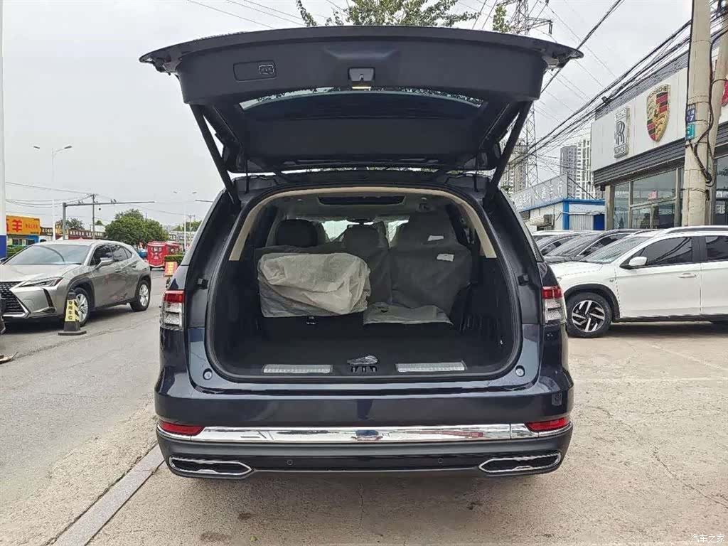 Lincoln Aviator, 2023 15