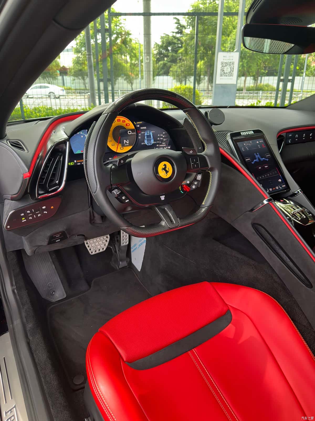 Ferrari Roma, 2021 9