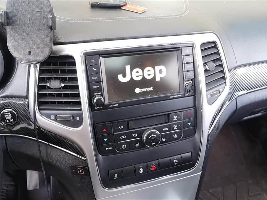 Jeep Grand Cherokee SRT