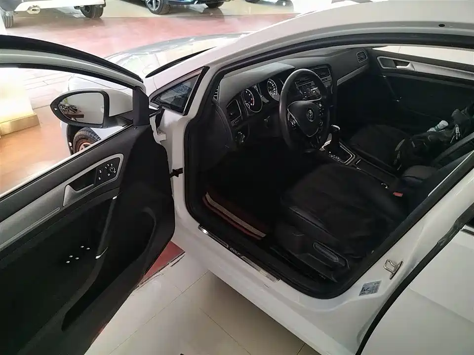 Volkswagen golf Volkswagen golf
