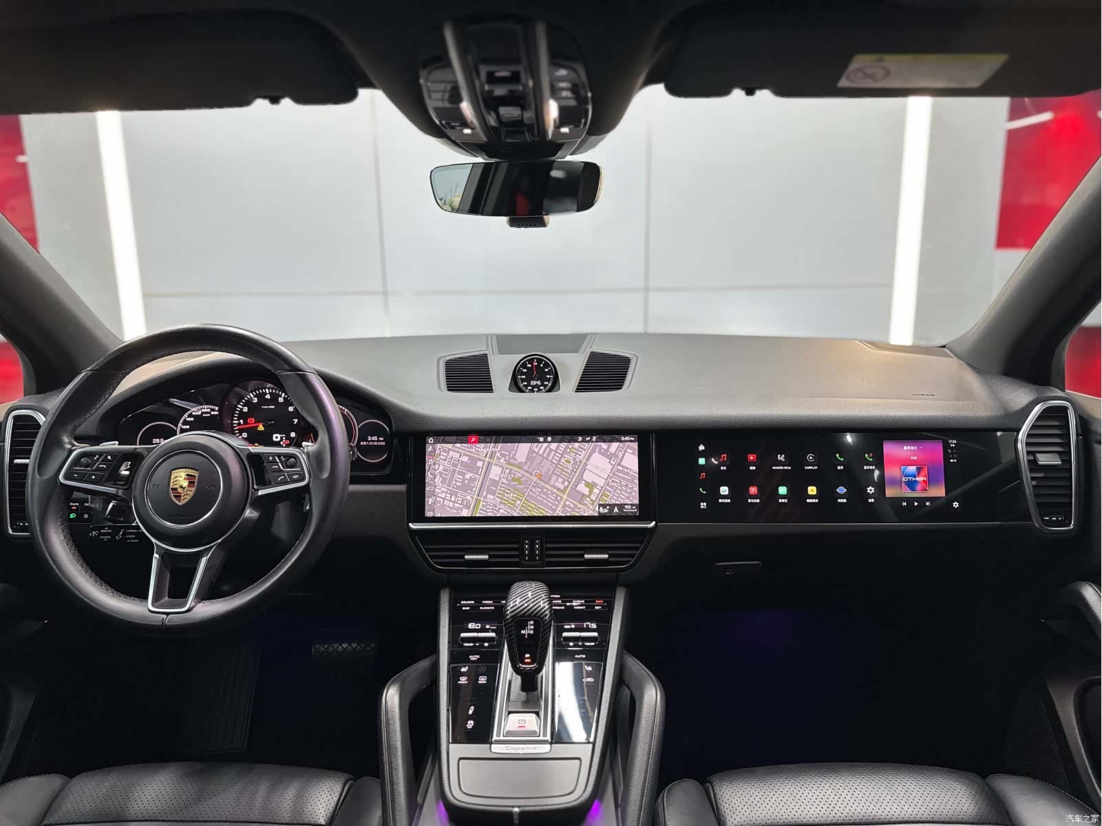 Porsche Cayenne, 2018 9
