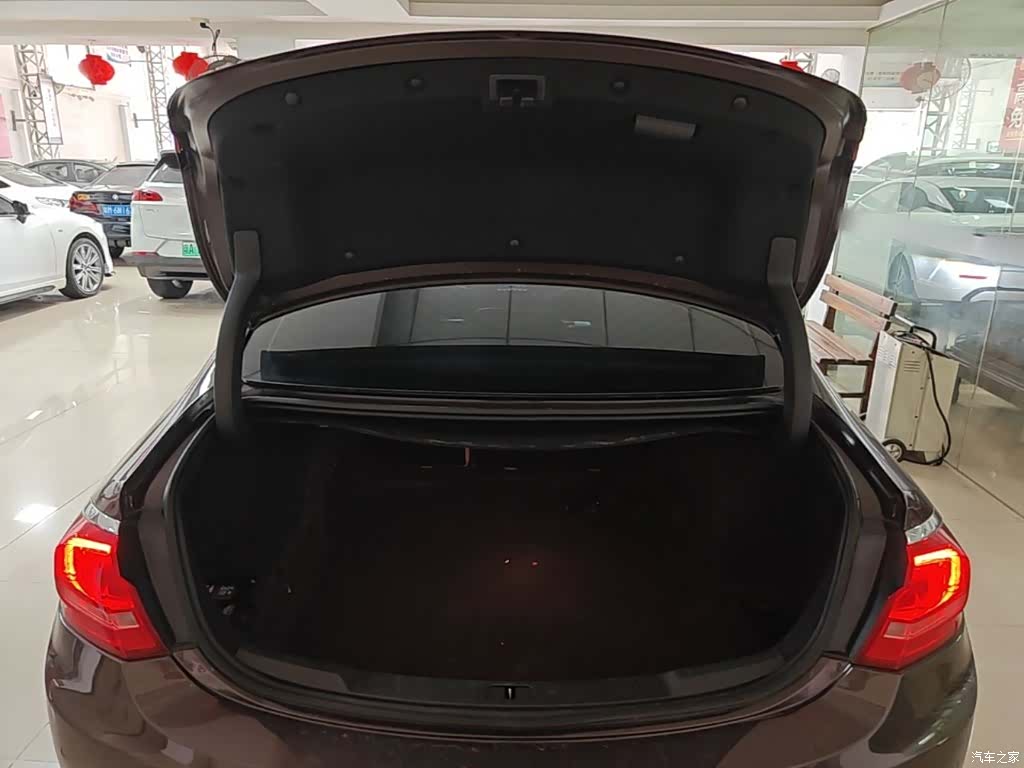 Buick LaCrosse, 2017 19