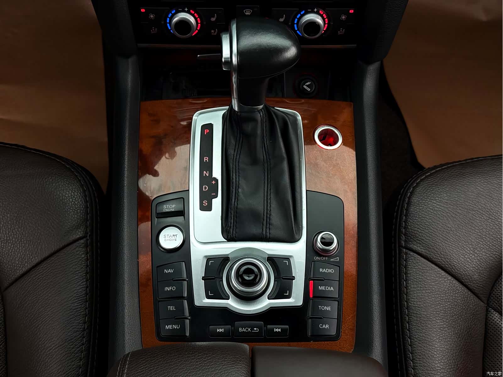 Audi Q7, 2015 10