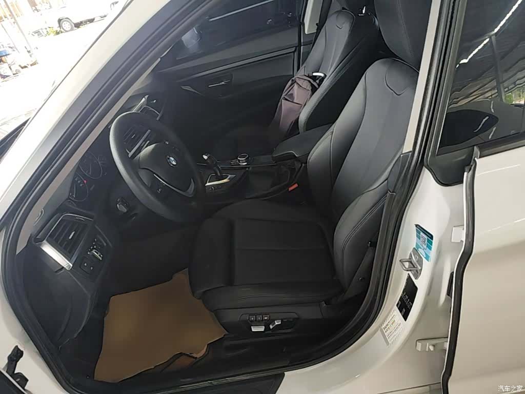 BMW 3 Series, 2018 15