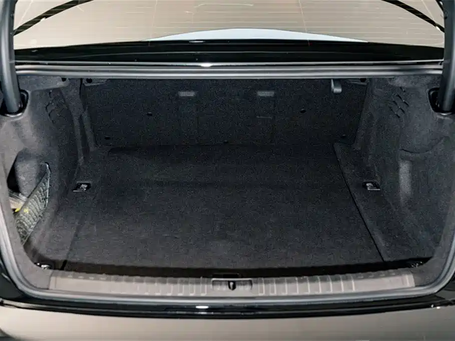 Audi A6L Audi A6L