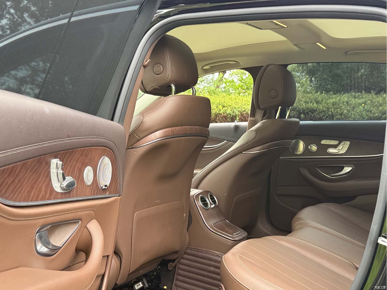 Mercedes-Benz E-Class, 2023 все фото