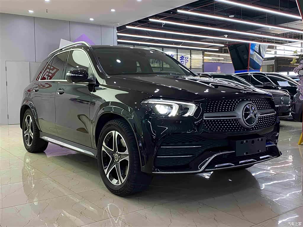 Mercedes-Benz GLE, 2021 3