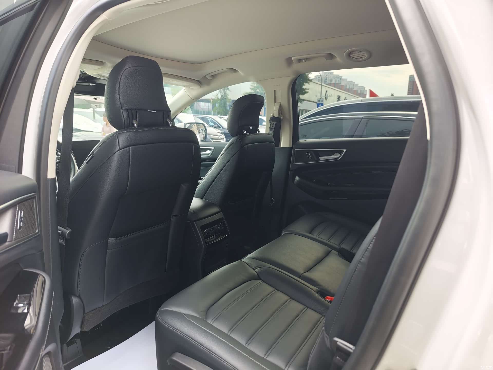 Ford Edge, 2020 8