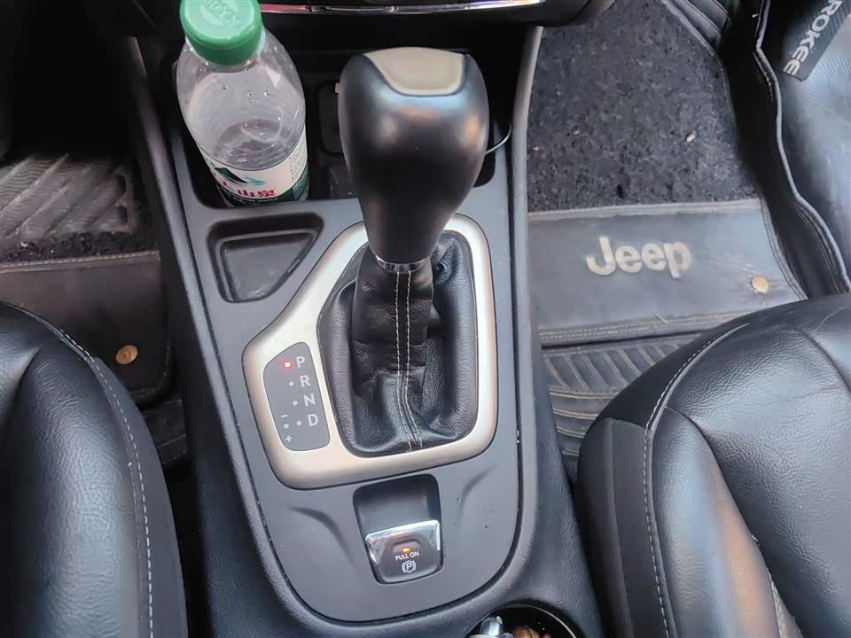 Jeep Free light