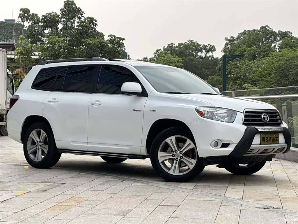 Toyota Highlander, 2011 3