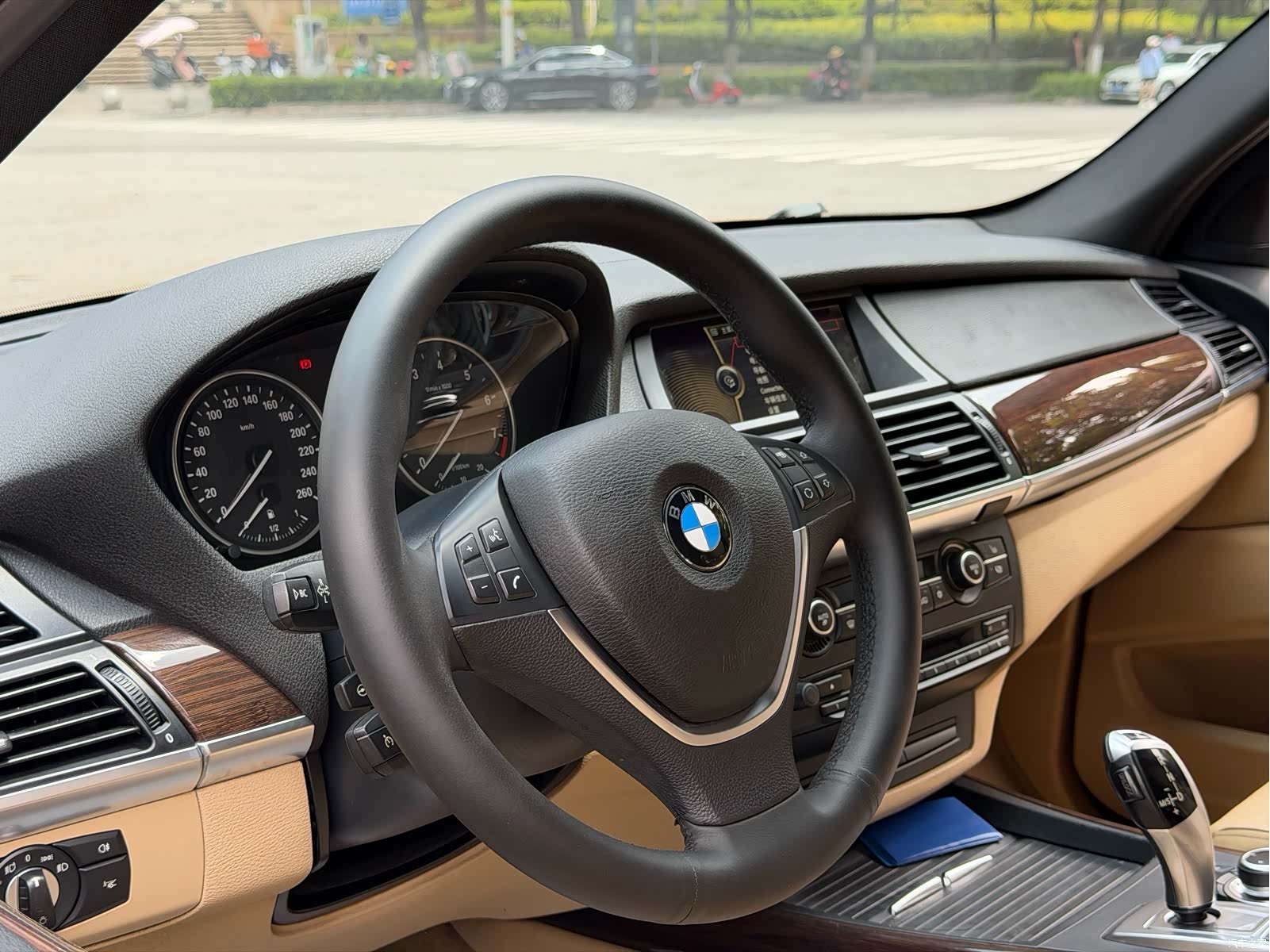 BMW X5, 2014 8