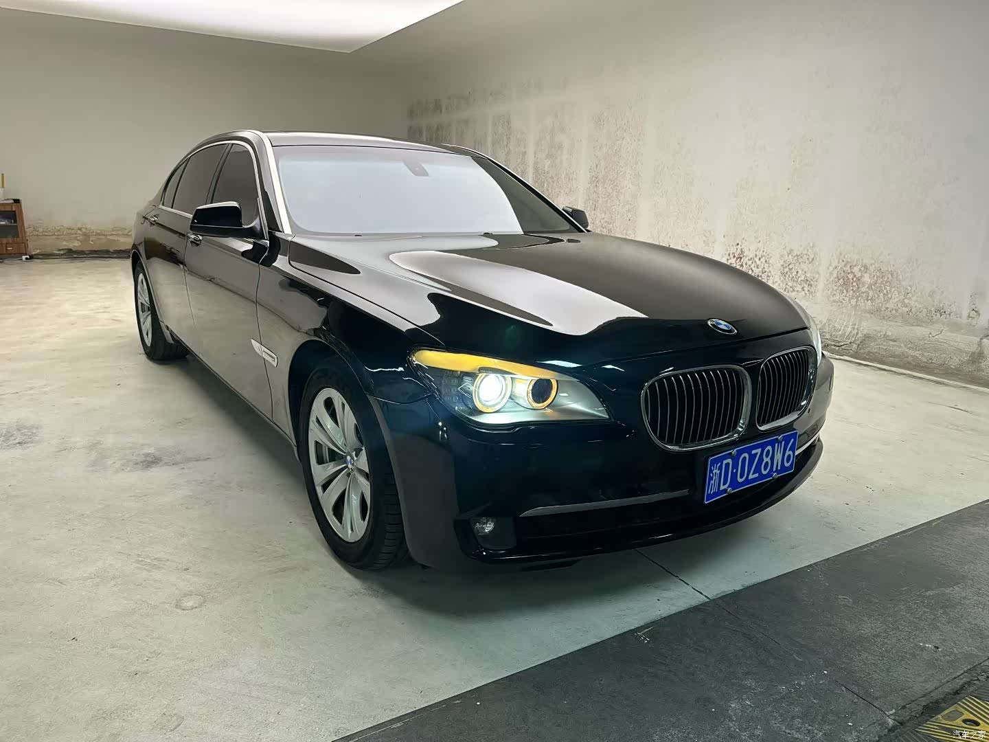 BMW 7 Series, 2010 3