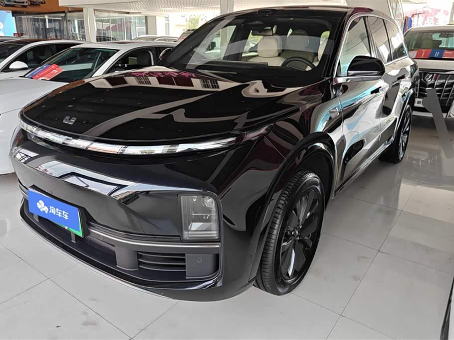 Li Auto L8