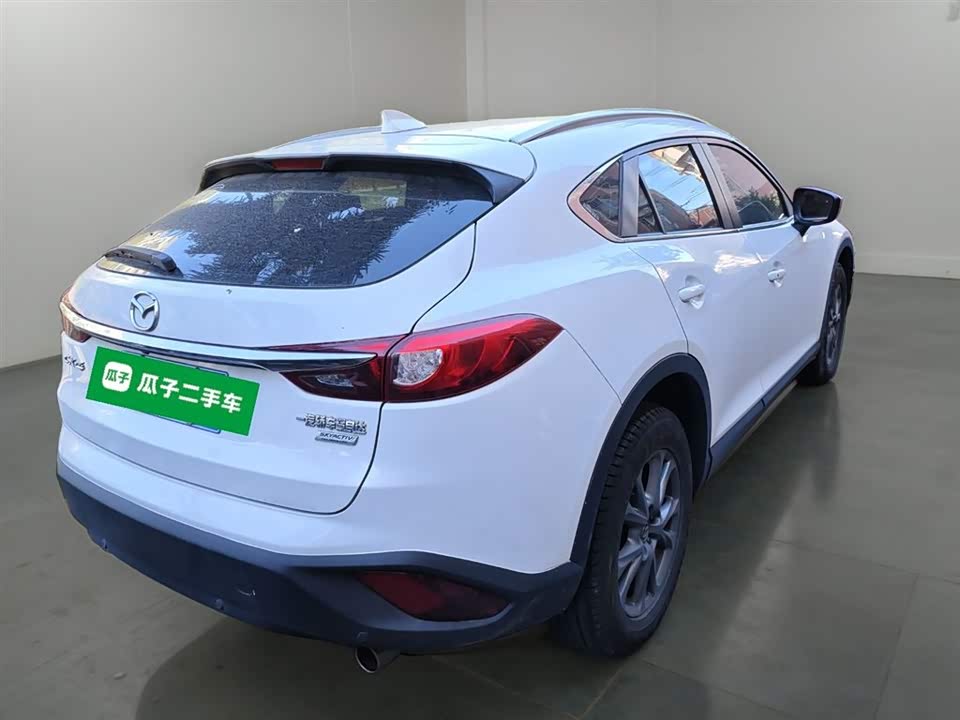 Mazda CX-4
