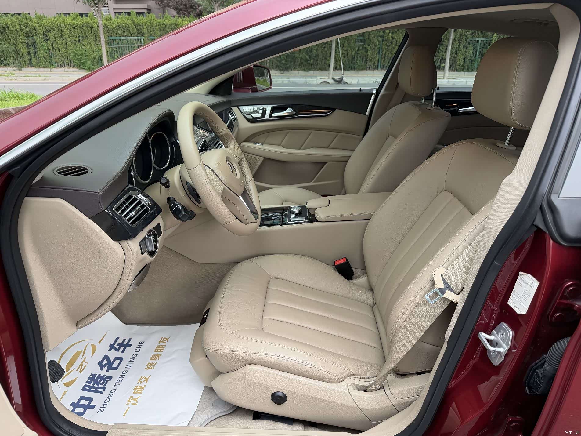 Mercedes-Benz CLS, 2012 6