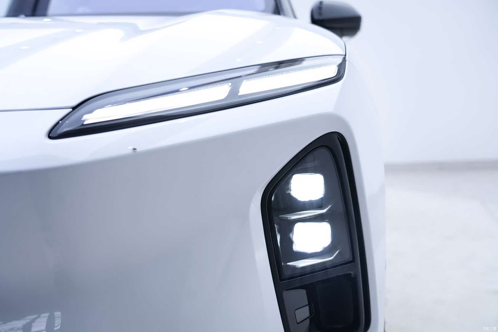 NIO ES6, 2025 11