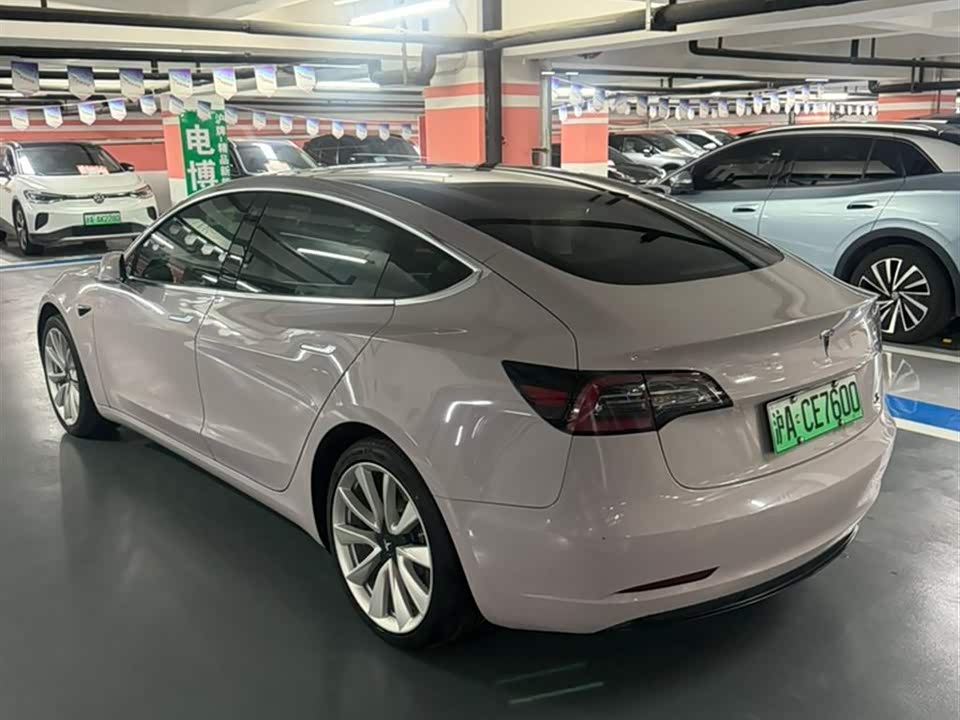 Tesla Model 3 Tesla Model 3