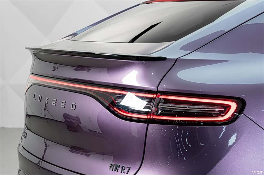 Luxeed R7, 2025 9