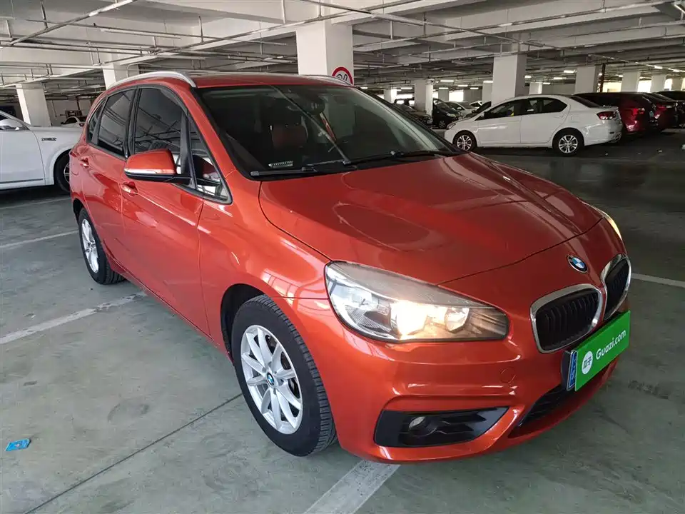 BMW 2 series station wagon