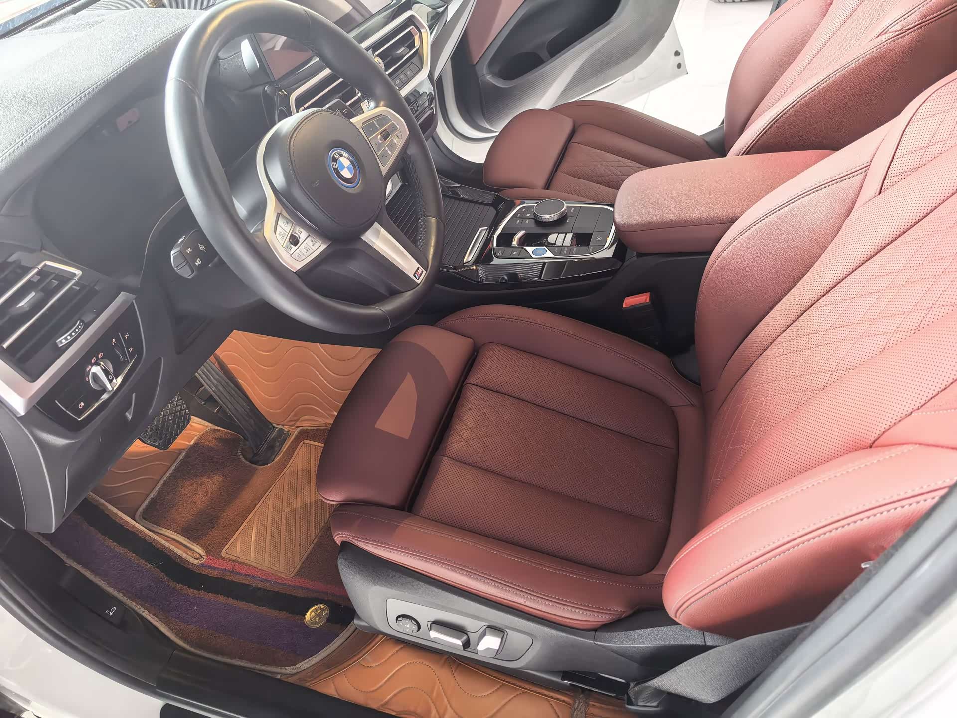 BMW iX3, 2023 4