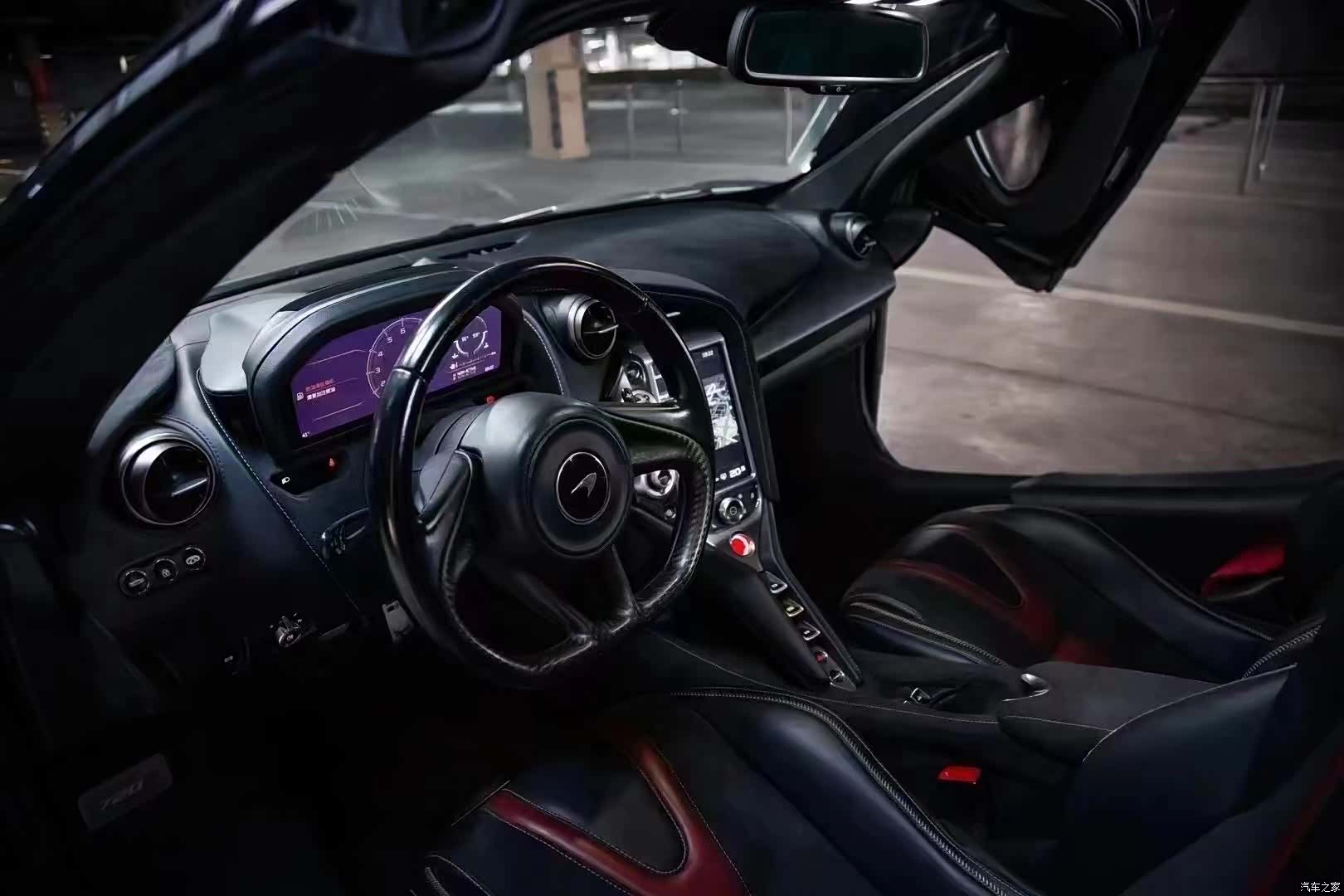 McLaren 720S, 2020 все фото