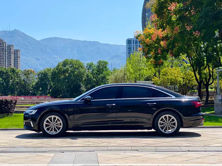Audi A6L 2021, фото 3