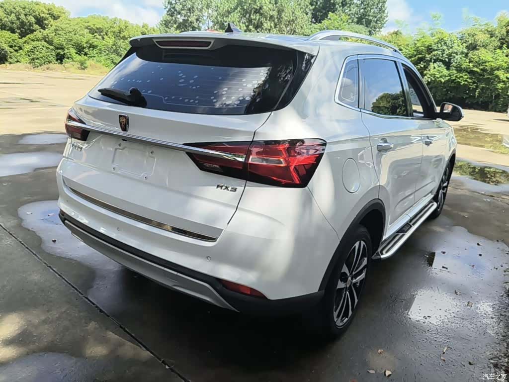 Roewe RX3, 2019 7