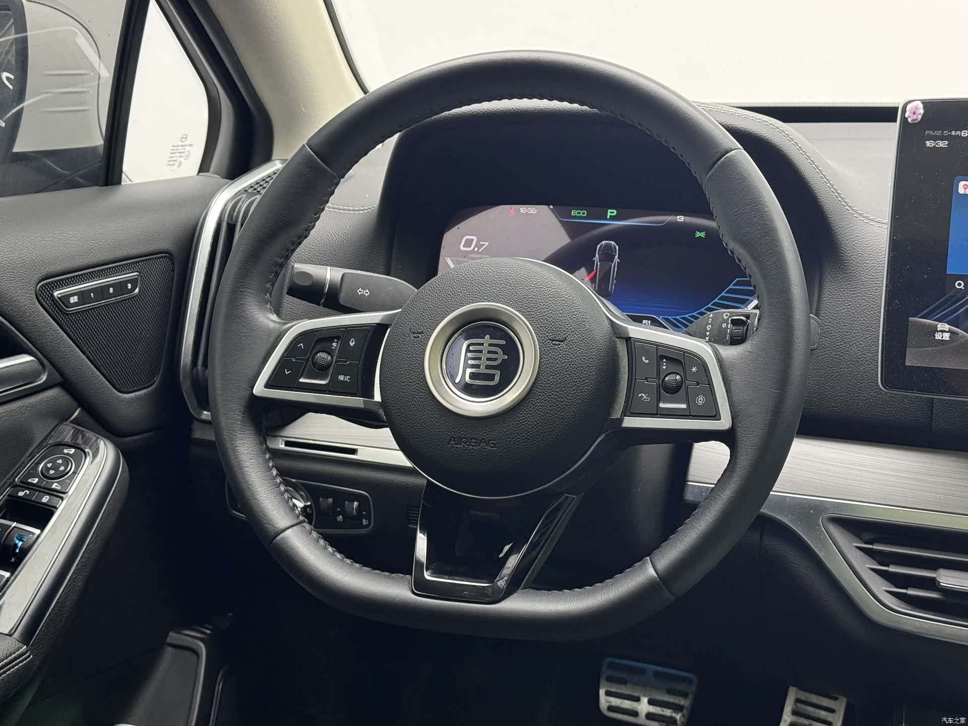 BYD Tang, 2018 16
