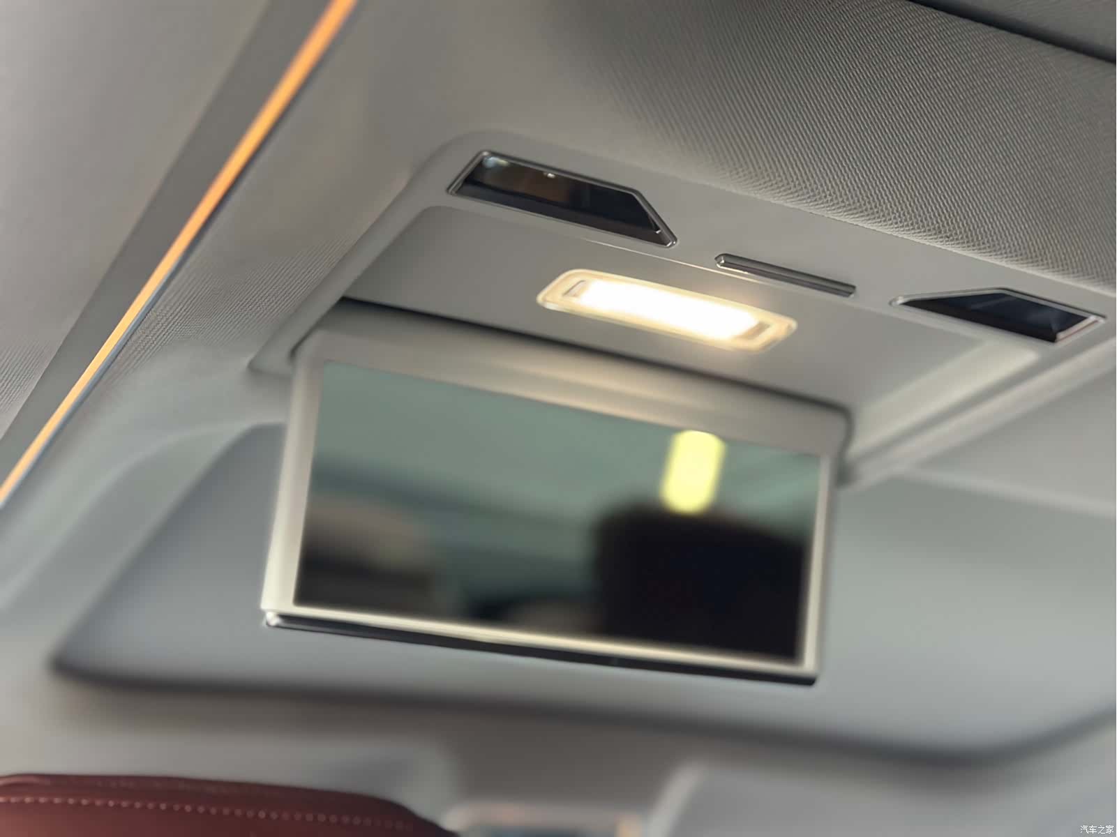 Audi A8L, 2020 25