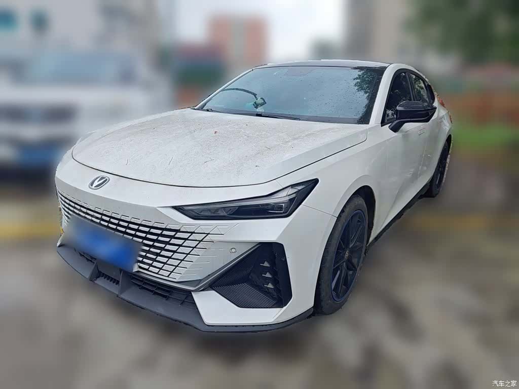 Changan UNI-V, 2022 1
