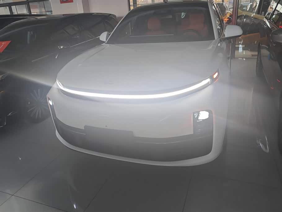 Li Auto Ideal L7