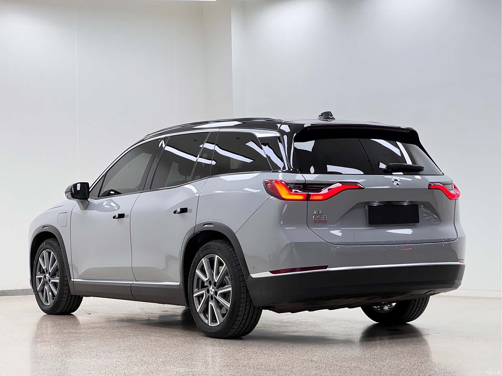 NIO ES8, 2021 все фото
