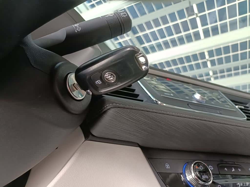 Buick GL6, 2018 9