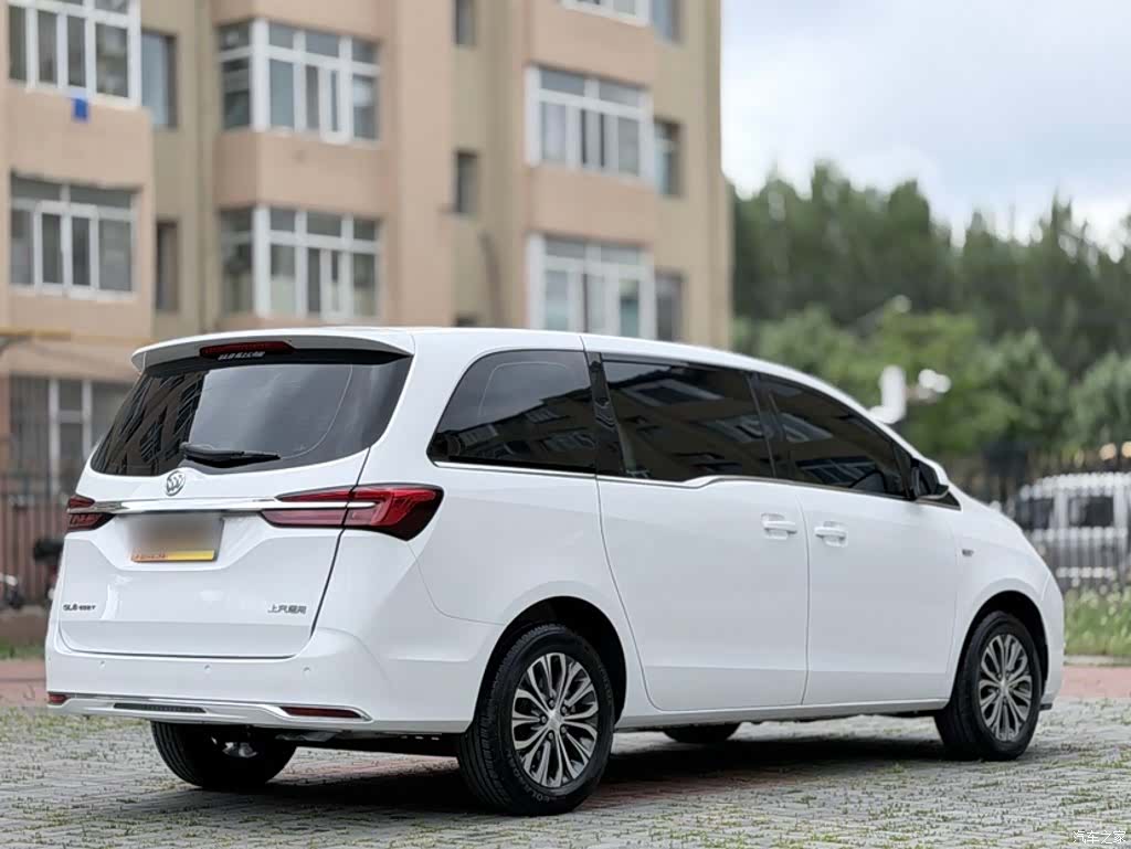 Buick GL8, 2021 11