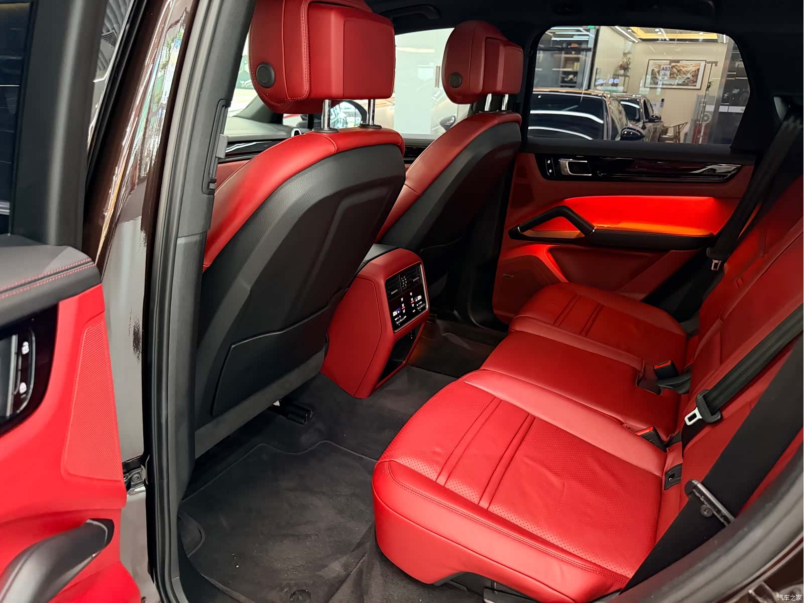Porsche Cayenne, 2020 6